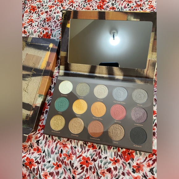 Nomad Cosmetics Eyeshadow Palette Make Up - Picture 9 of 9